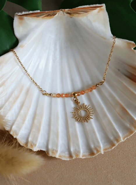 collier-charlie-pierre-de-soleil-pendentif-soleil-acier-inoxydable-dore-40cm.jpg collier-charlie-pierre-de-soleil-pendentif-soleil-acier-inoxydable-dore-40cm.