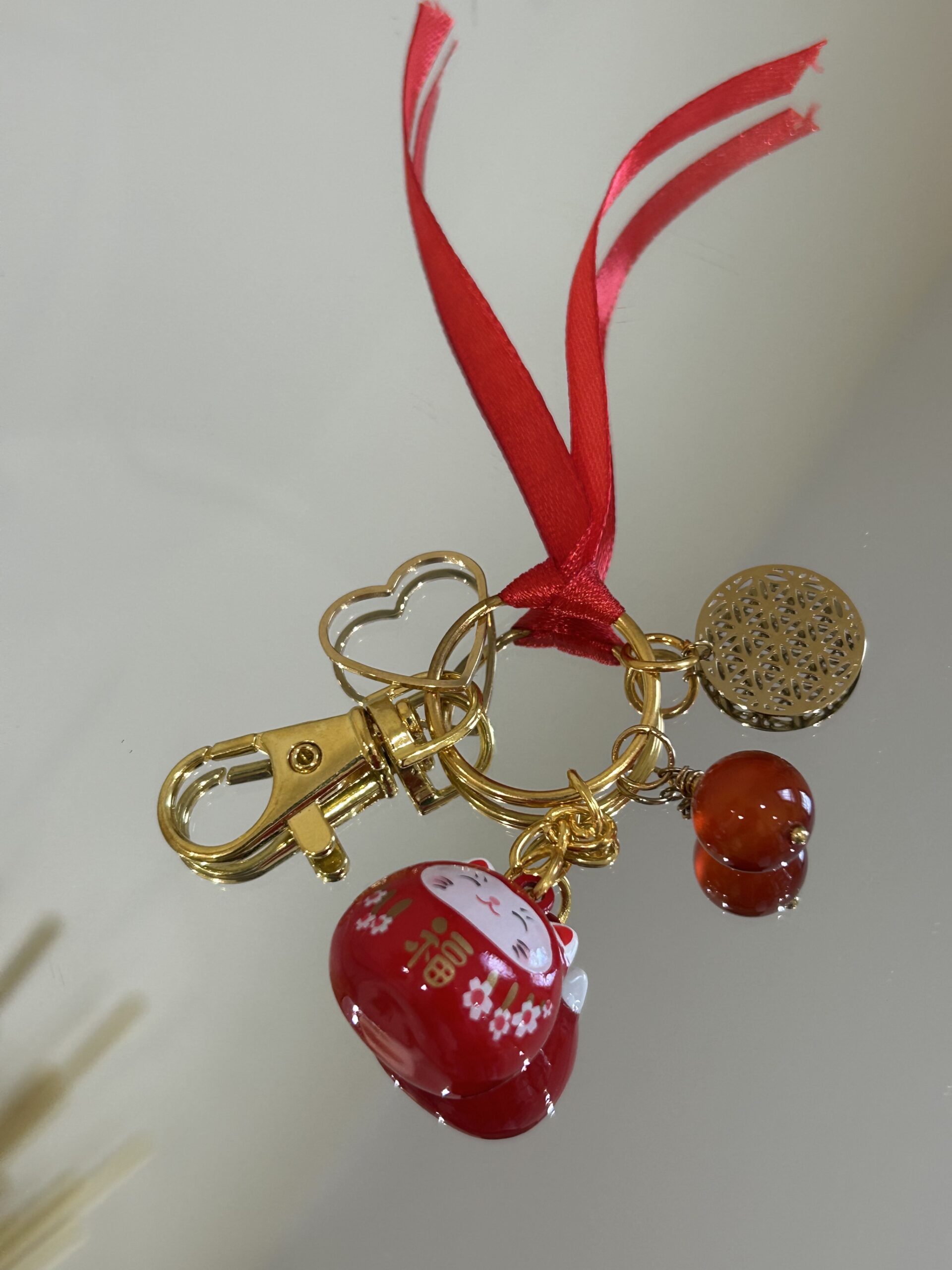 charm-voeu-maneki-neko-rouge-sante-vitalite